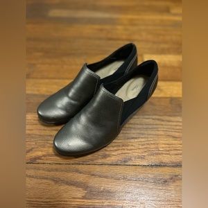 Clarks Pewter Soft Cushion Heals